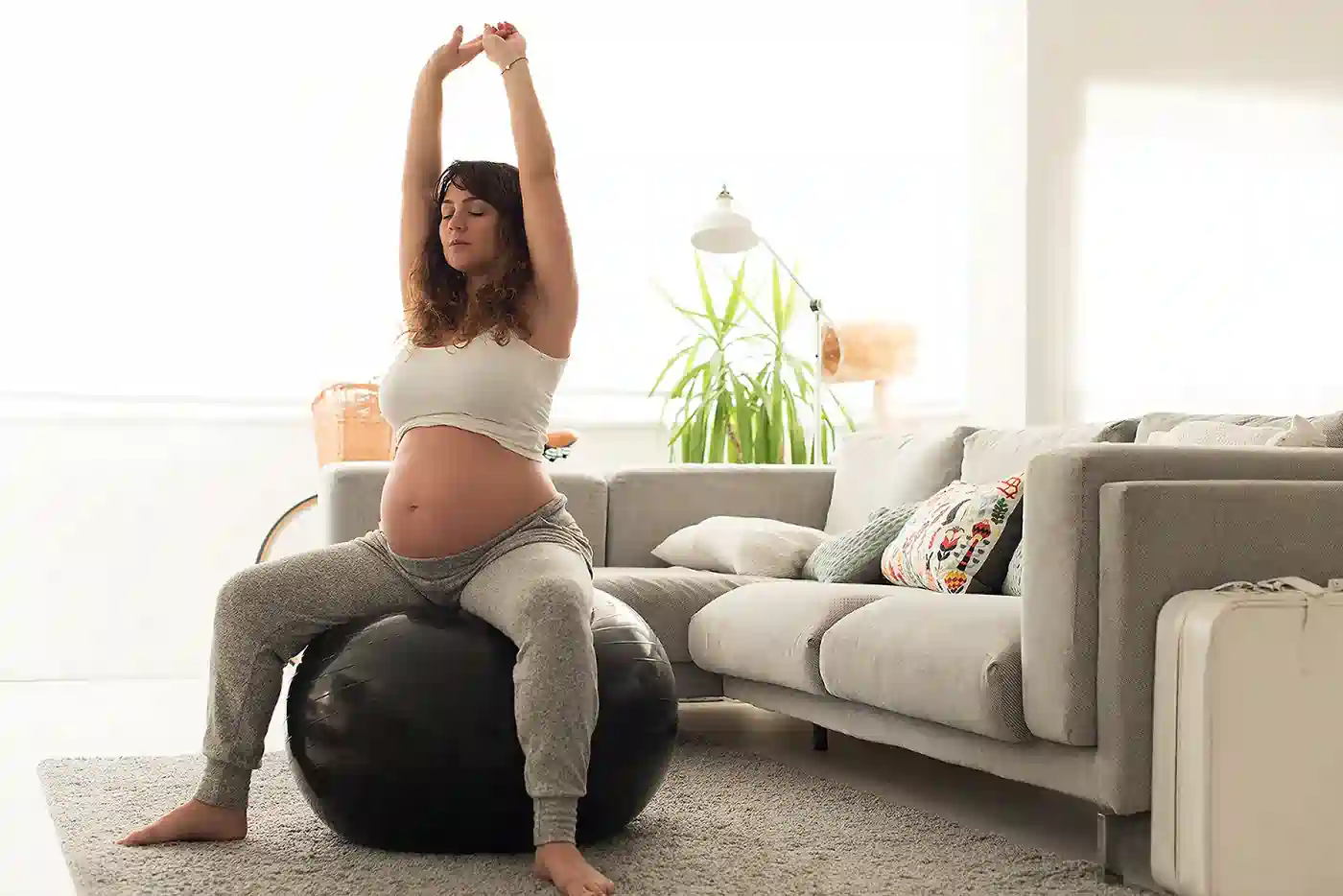 How to Support Your Core Safely During Pregnancy Colchester